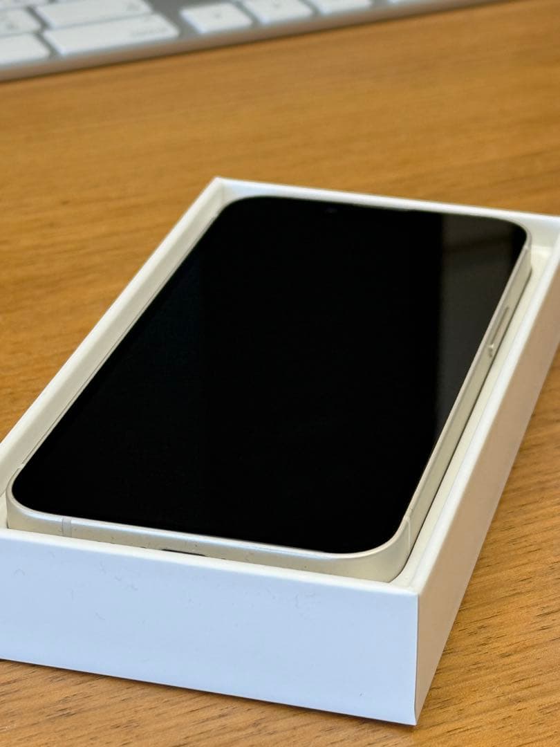 iPhone 13 mini 本体　（ホワイト / 128GB）