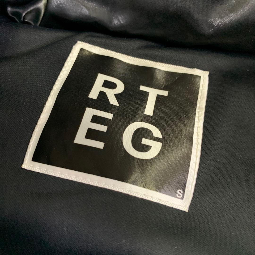 アダムスジャグラー RTEG レトロエンジン ベスト