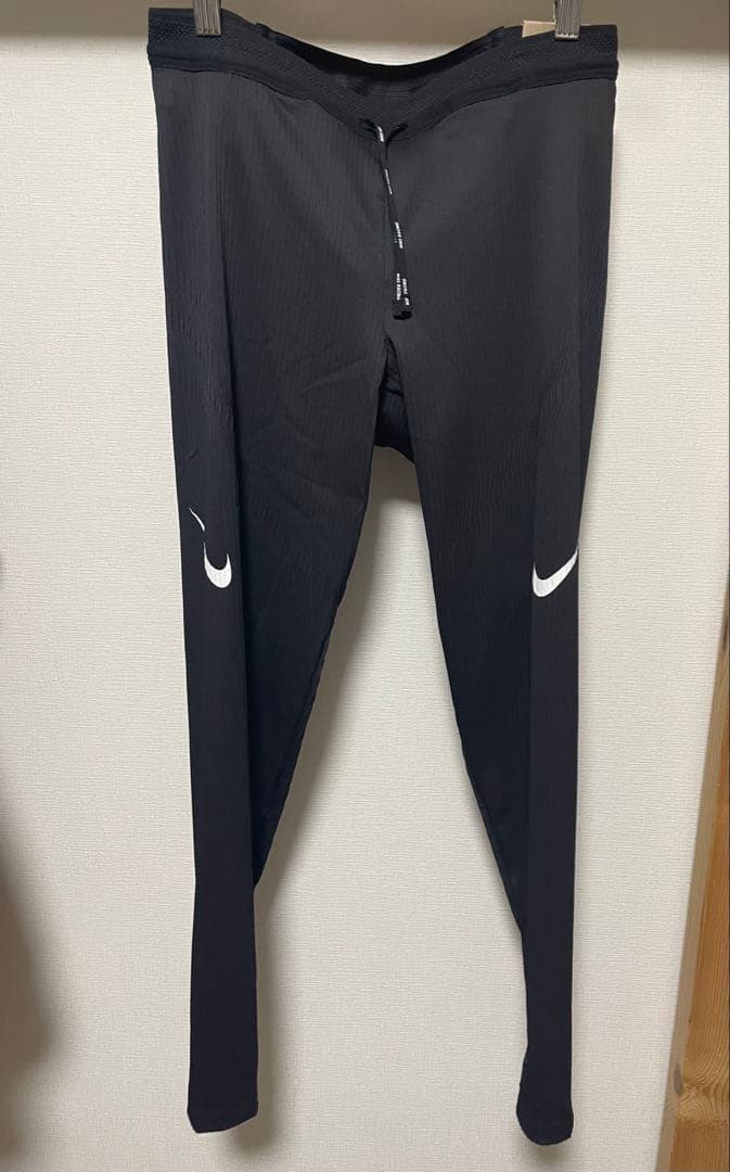 NIKE AEROSWIFT ロングタイツ　ブラック　Mサイズ