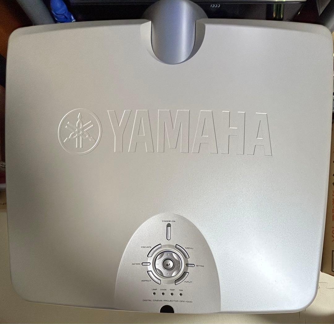 ヤマハ プロジェクター　DPX-1000