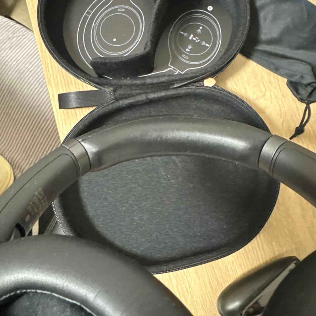 SONY ワイヤレスヘッドホン　WH-1000x