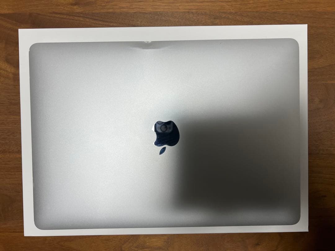訳あり美品❗️MacBook Pro 2022 M2チップ US シルバー