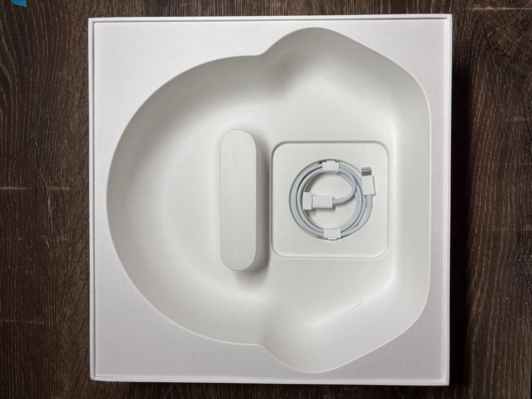 AirPods Max シルバー 本体 充電ケーブル付き