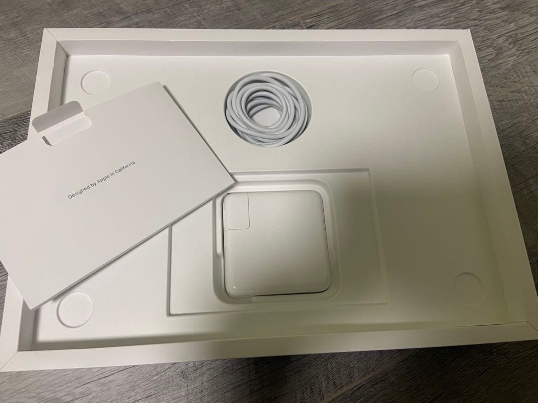 Apple MacBook Pro 13インチ M1 256GB SSD 8GB