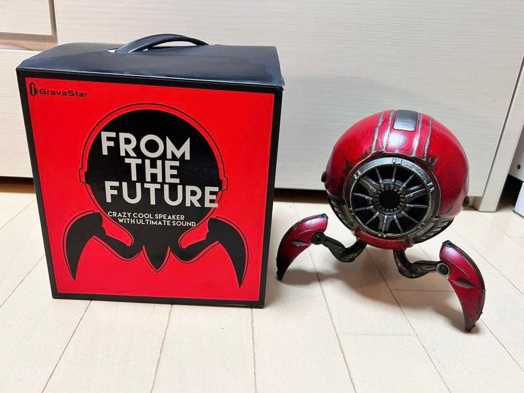 Gravastar War Damaged (赤) Bluetoothスピーカー