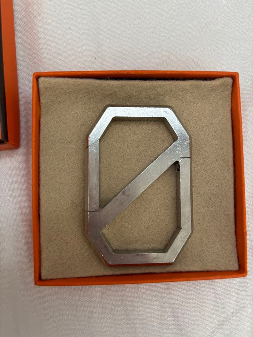 HERMES シルバー キーホルダー　カラビナ　デルタ