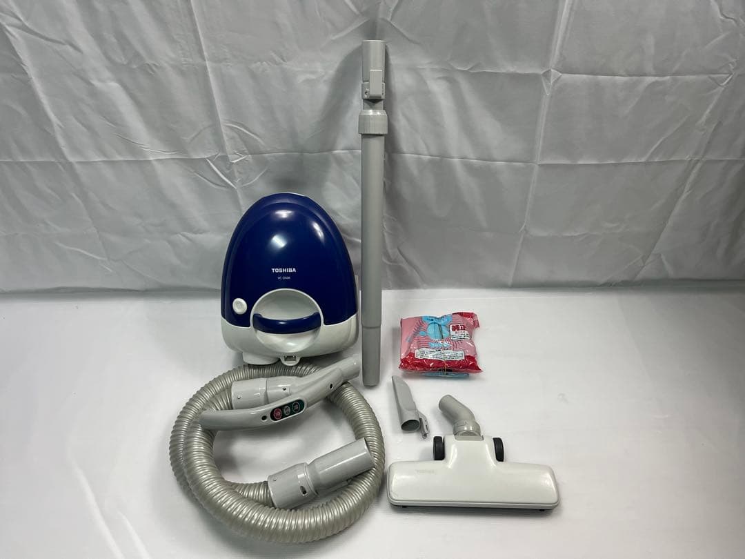 TOSHIBA 東芝 紙パック式 掃除機 VC-D50K 2017年製