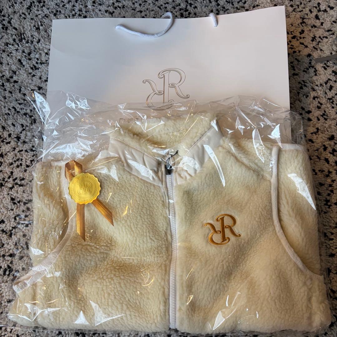 レザレクションのファーベスト　定価41800円　タグ付き　新品未使用