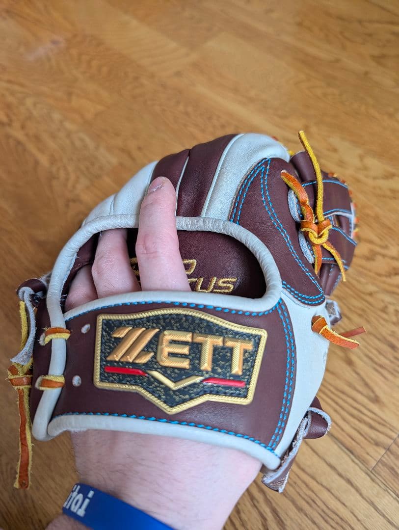 ZETTプロステイタス軟式　宗山モデル