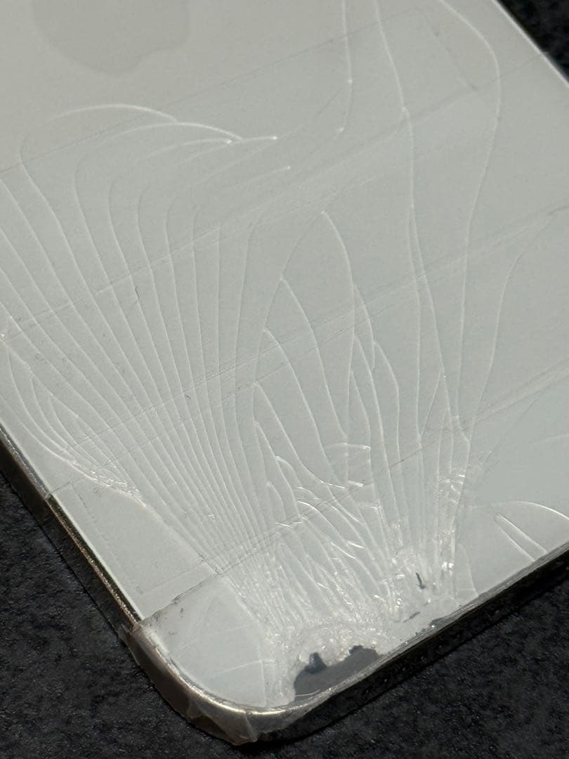 iPhone12 Pro Max 256GB シルバー 画面割れ