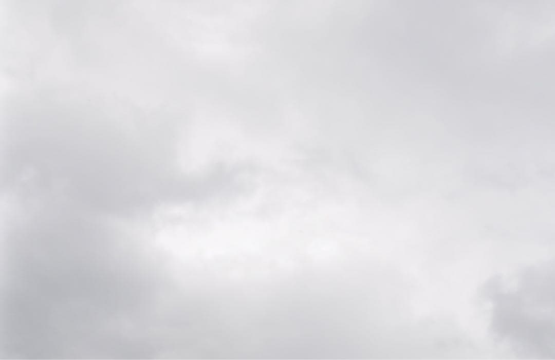 Nikon D5000 デジタル一眼レフカメラ　ボディーのみ