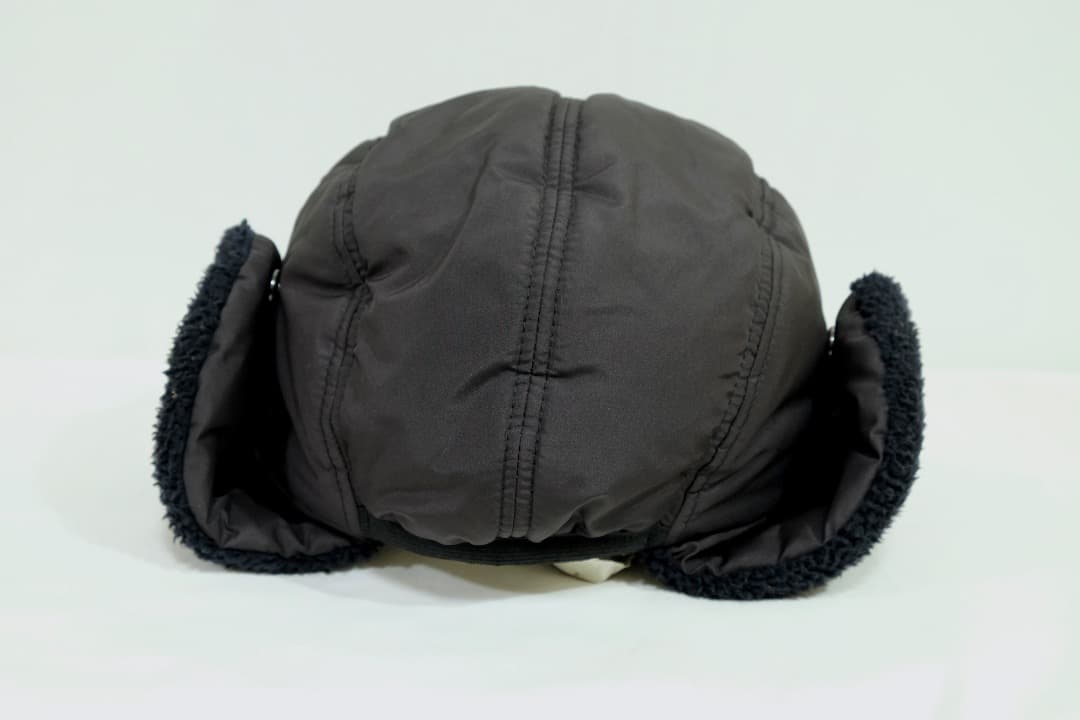 undercover TEAM GIRA 中綿ボアフライトキャップ