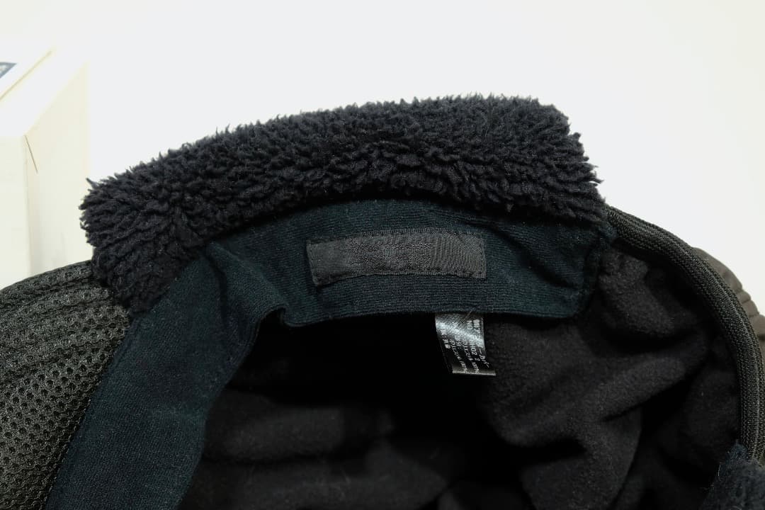 undercover TEAM GIRA 中綿ボアフライトキャップ