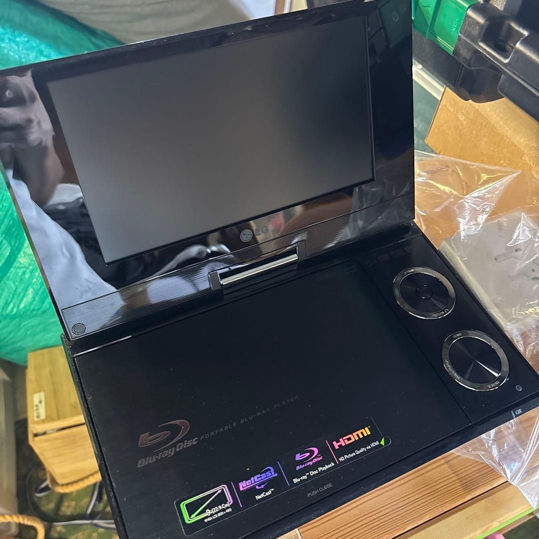 LG Blu-ray Disc player BP690 2012年製