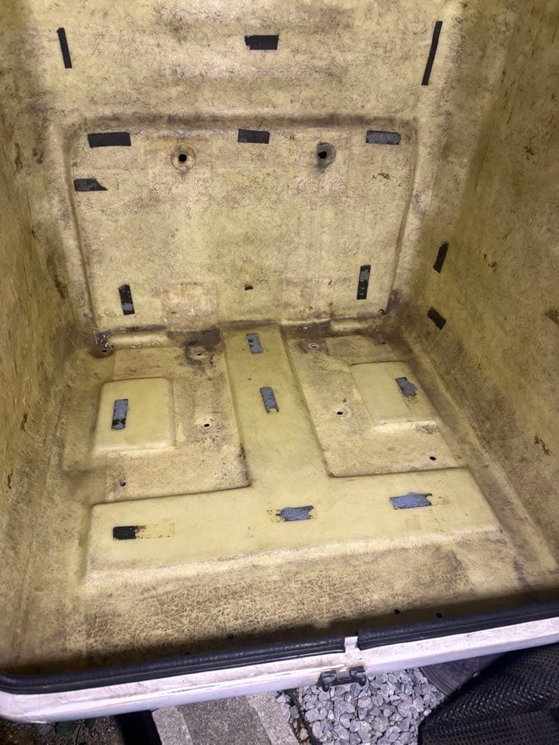 ジャイロキャノピー用ボックス　大　約70cm x 65cm 鍵付き