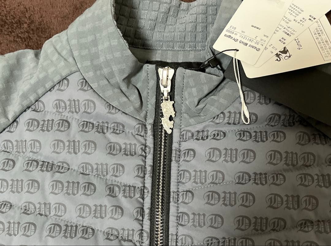 ダンスウィズドラゴン　セットアップ