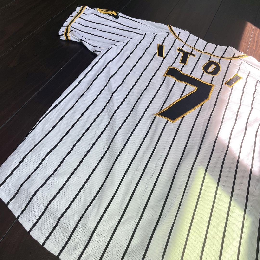 阪神タイガース　糸井　7番　ユニフォーム　刺繍　虎　希少　Lサイズ