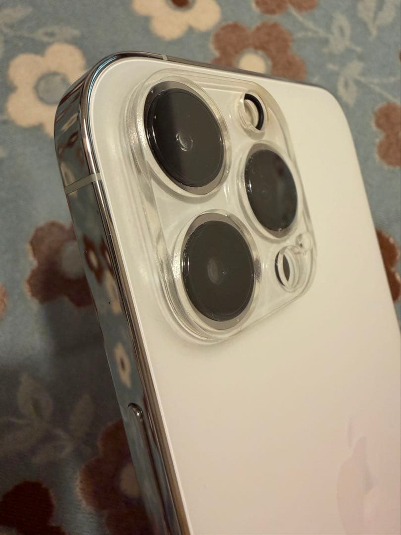 iPhone13Pro max 128 GB シルバー