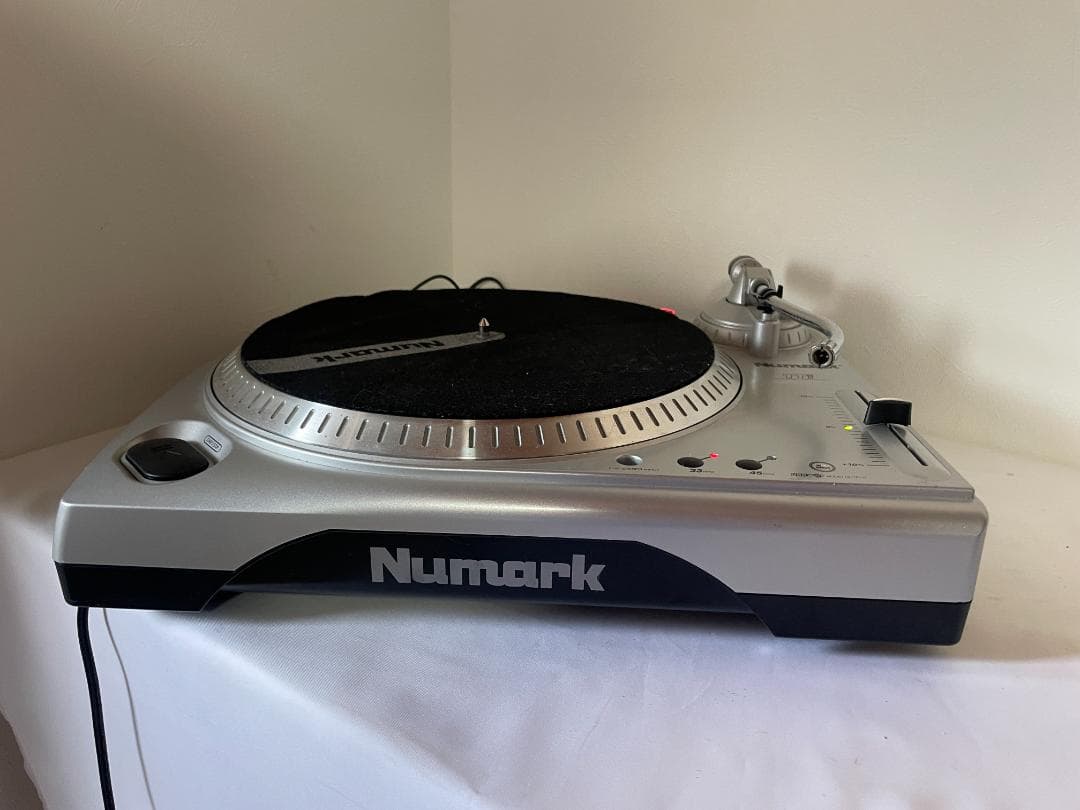 Numark TT USB ターンテーブル