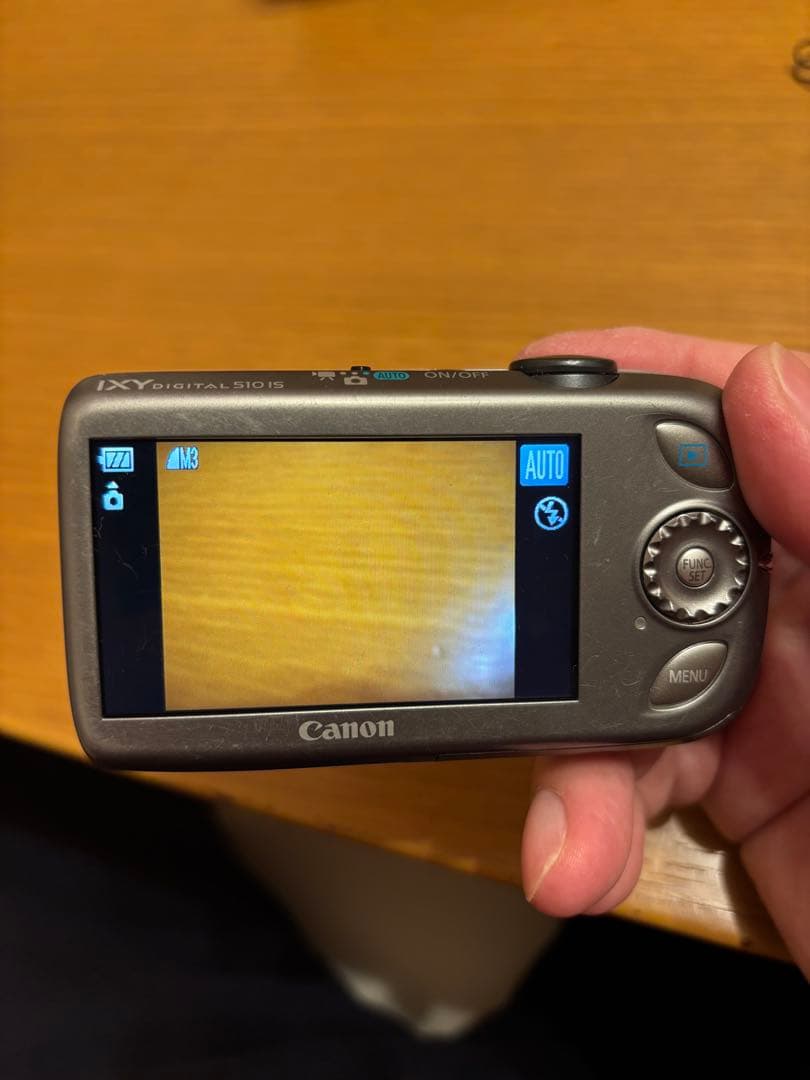 Canon IXY DIGITAL 510IS 動作確認済み ケース・充電器付き