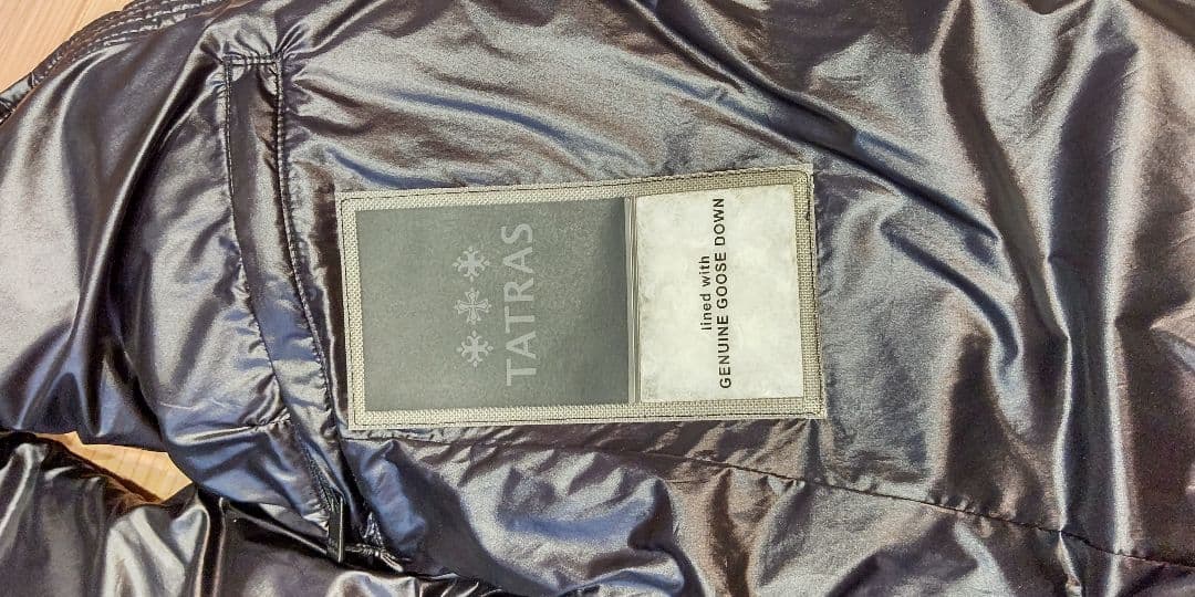 [ポンヌさん専用] [美品]TATRAS タトラス ダウンベスト ポセイドーネ