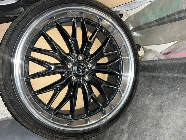 cobraページ4本245/35/21