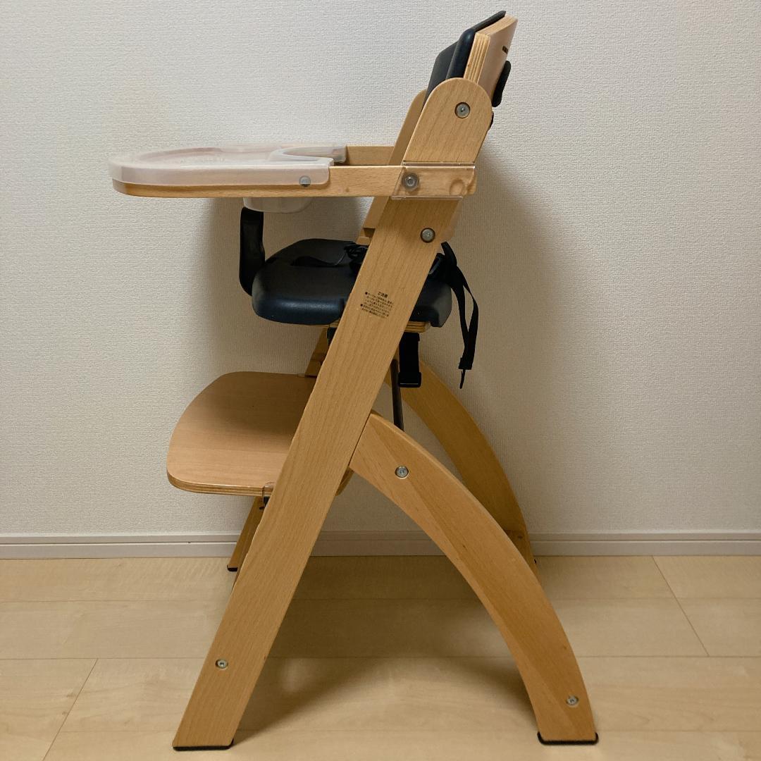 Abiie ビヨンドジュニア ハイチェア 取り外しトレイ＆テーブル＆ベルト付