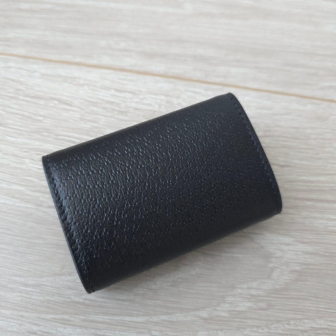 未使用【グッチ】アニマリエ　レザー　6連　キーケース　ハチ