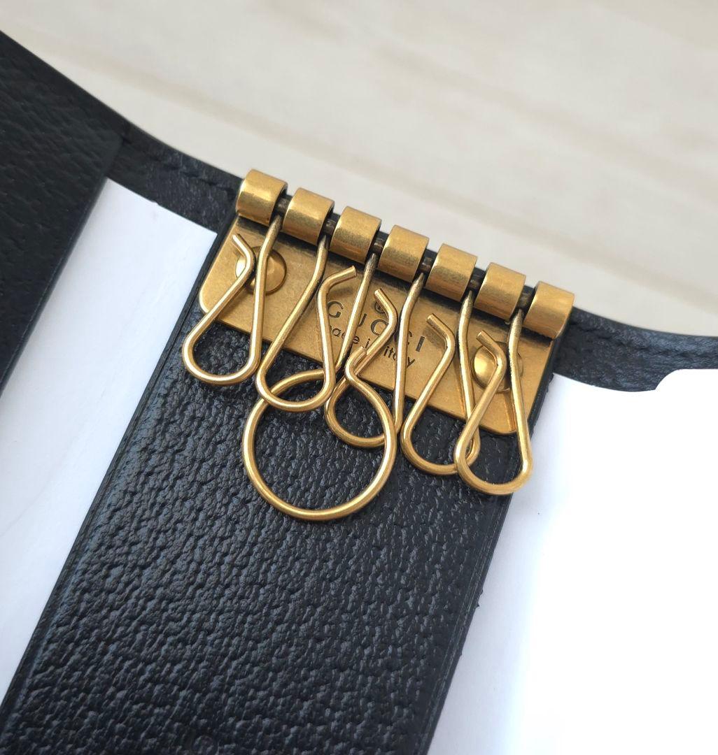 未使用【グッチ】アニマリエ　レザー　6連　キーケース　ハチ