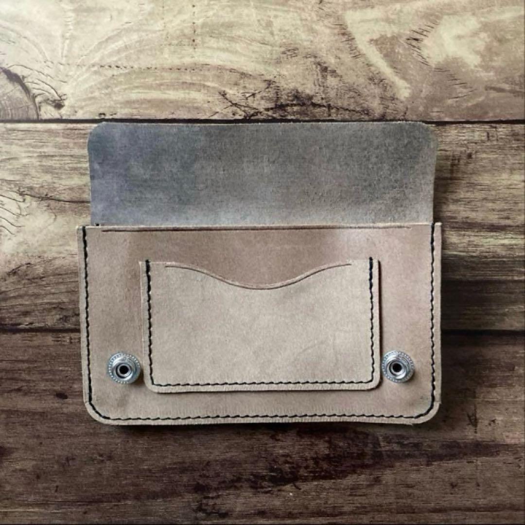 【こじ】ミドルトラッカーウォレット 茶芯ブラック【お札を折らずに収納】