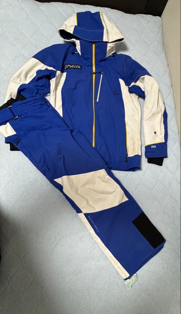 再値下　Phenix スキーウェア 2020-21年　デモモデル　上下Mセット