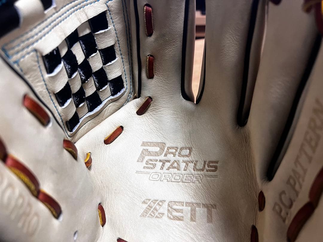 ZETT PROSTATUS 軟式　オーダー　 グローブ　グラブ　源田モデル