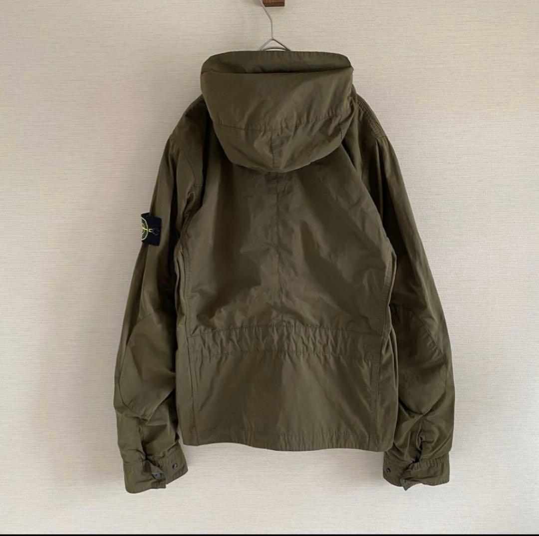 STONE  フード付きナイロンジャケット オリーブ