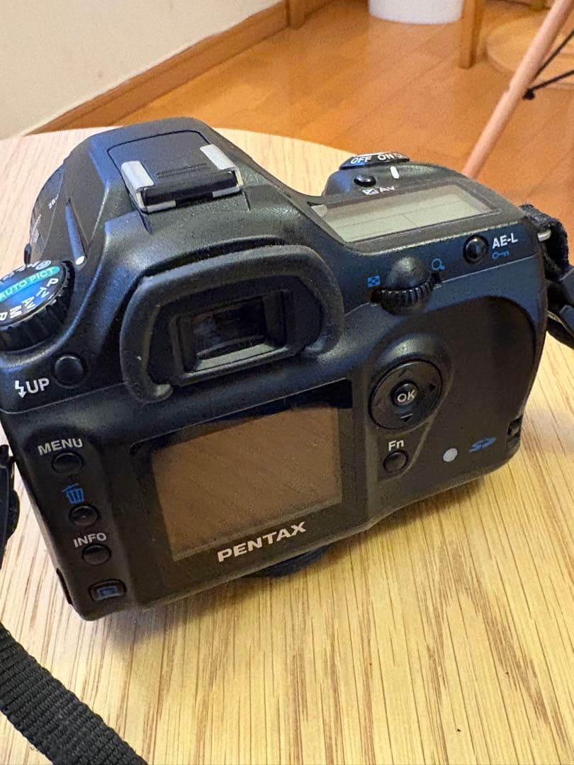 PENTAX istDs デジタル一眼レフカメラ レンズ2個 リモコン付き！