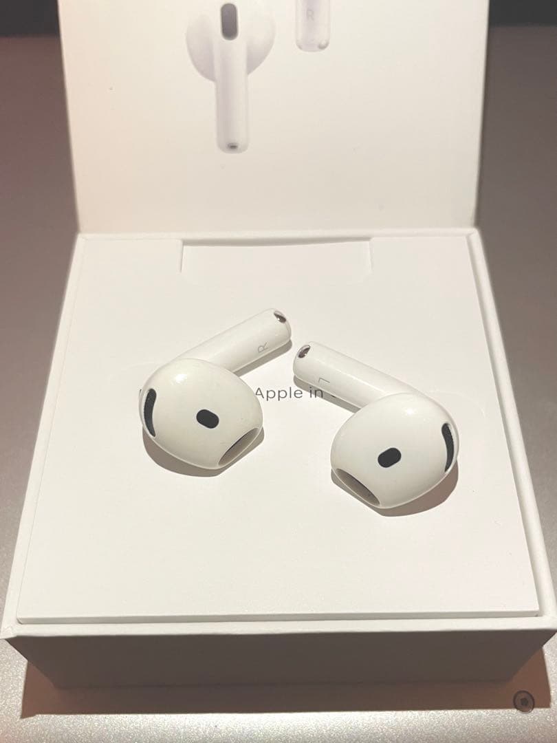 Apple AirPods 4世代　ANC搭載モデル　ノイキャン対応　本体セット