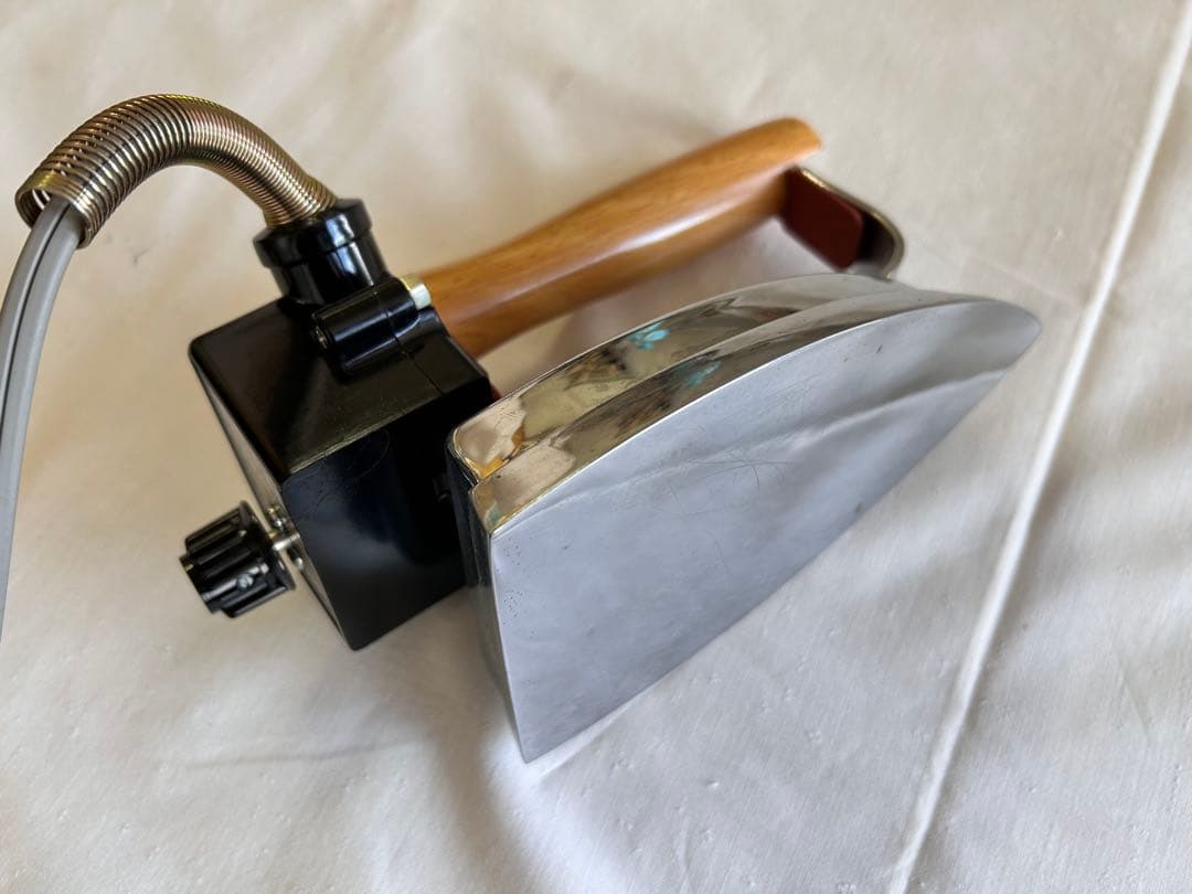 タキイ5型自動アイロン