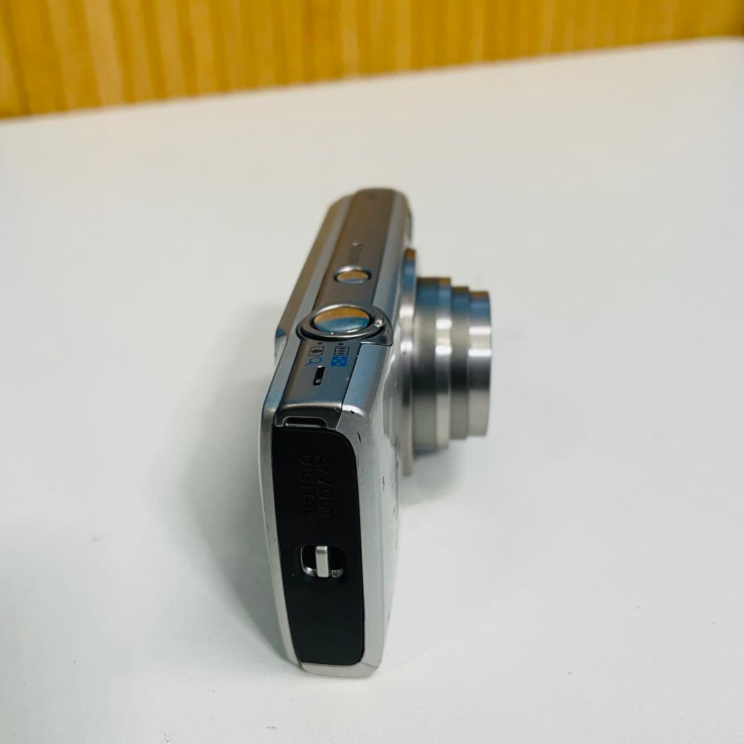 Canon IXY 180 デジタルカメラ　ジャンク