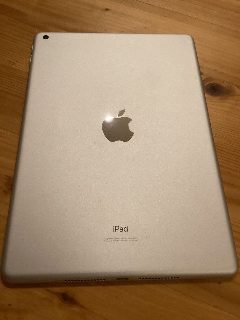 美品‼️iPad 8 　第８世代　128GB Wi-Fi