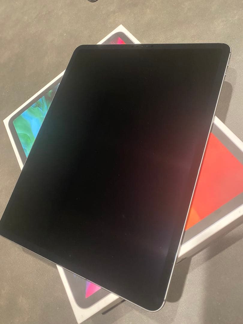 iPad Pro 12.9 第4世代 128GB + magickeyboard