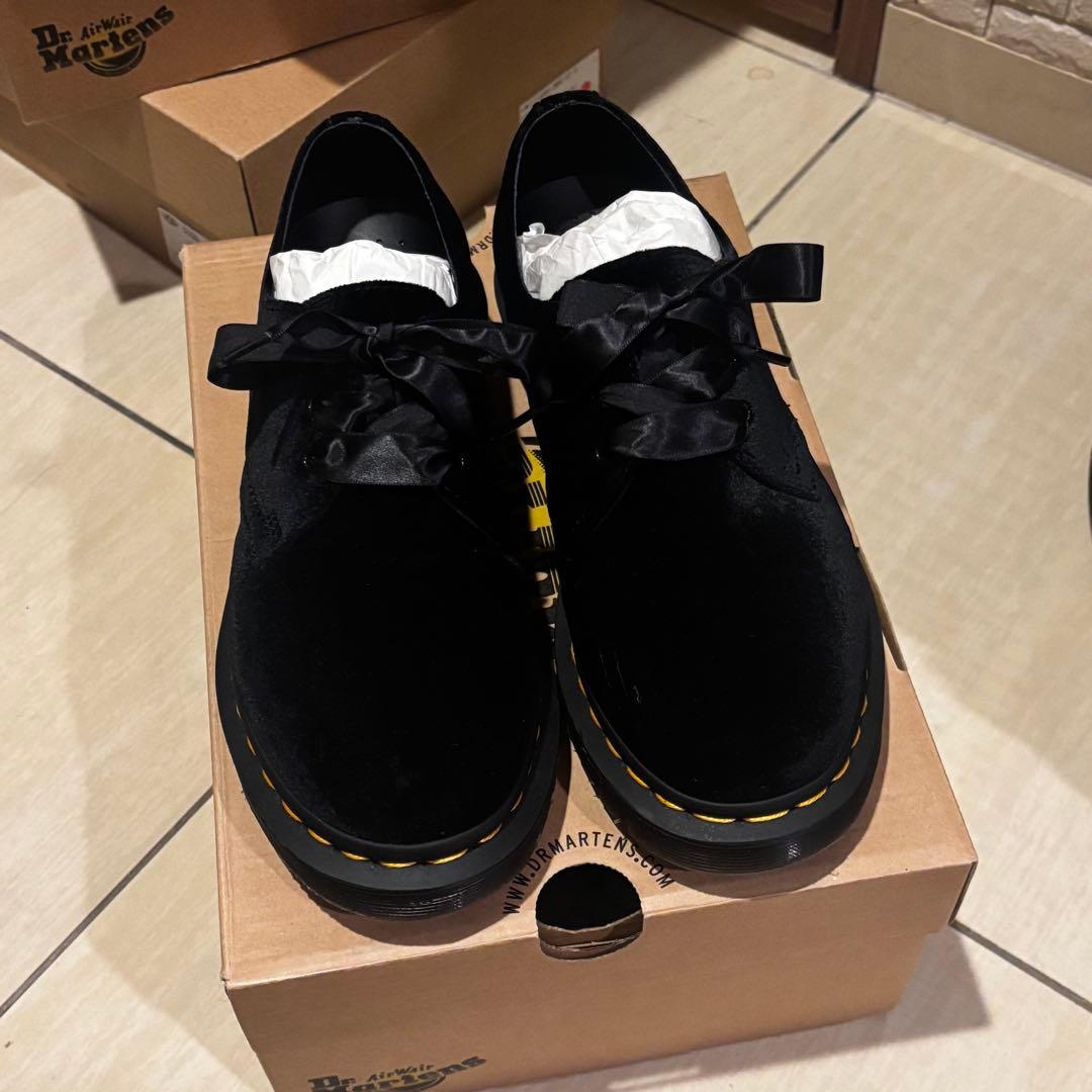 Dr.Martens ブラックベルベット ローファー 3ホール