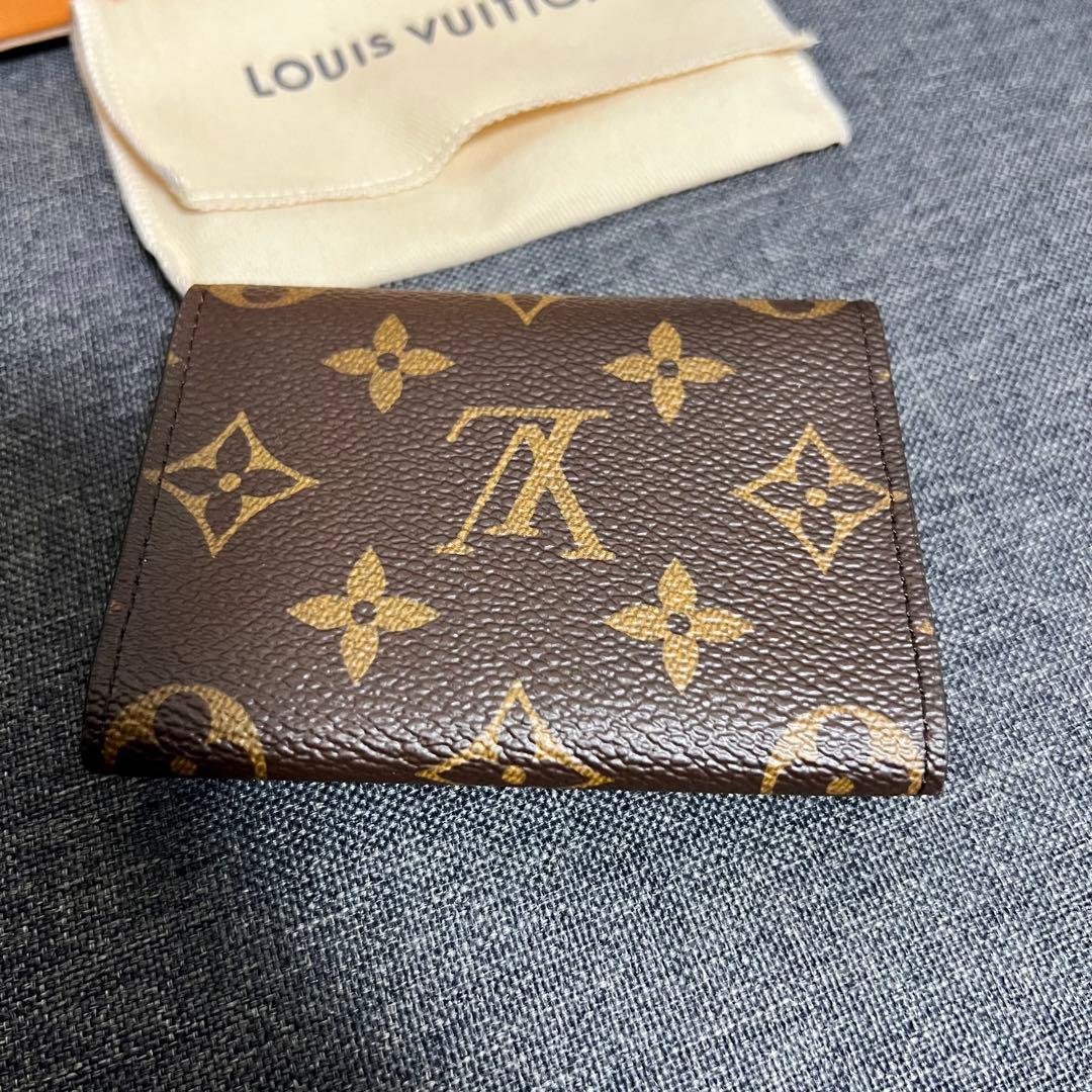 ルイヴィトン　名刺入れ　モノグラム　新品未使用アンヴェロップカルトドゥヴィジット