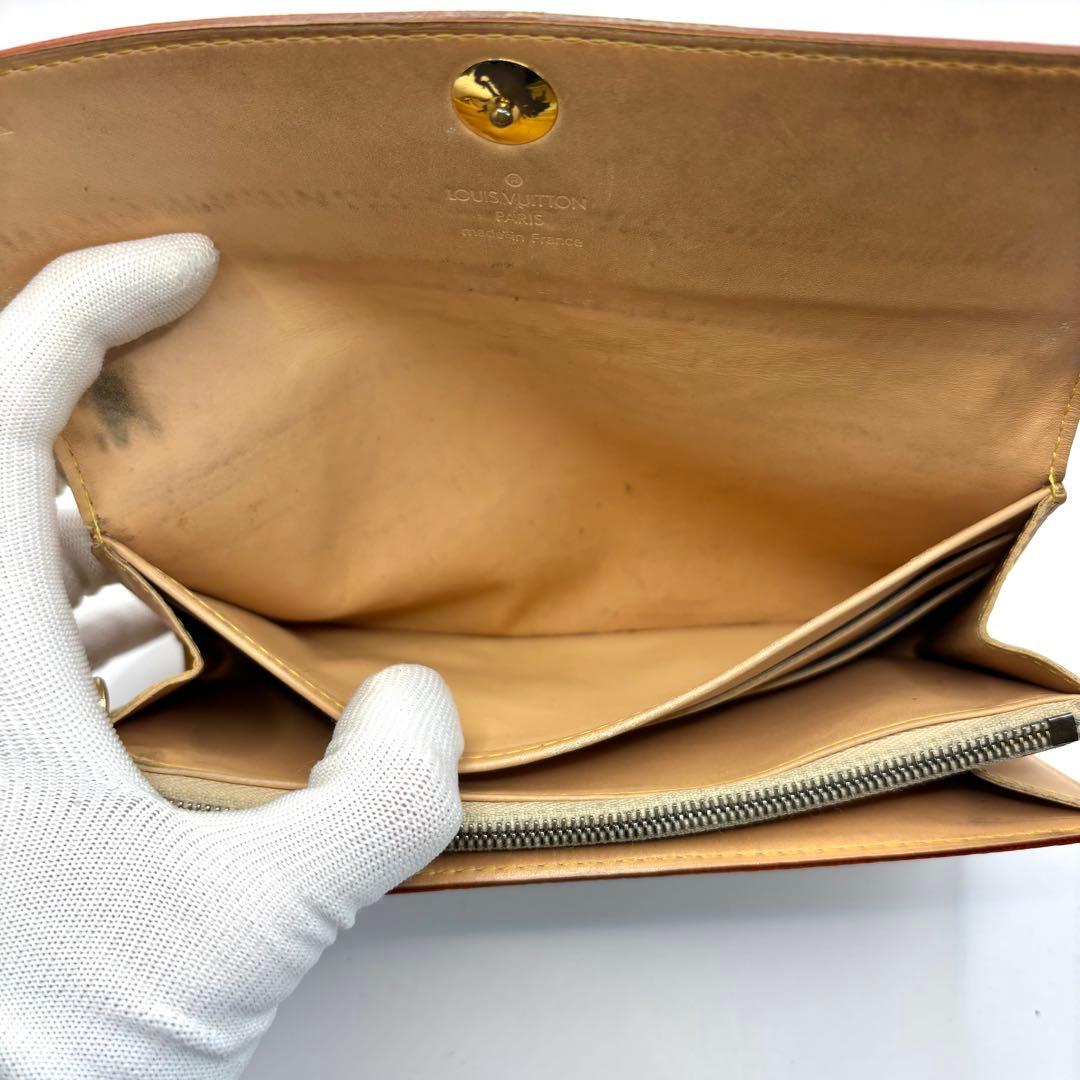 正規品 ルイヴィトン サラ マルチカラー 折り財布 総柄 pvc レザー ボタン