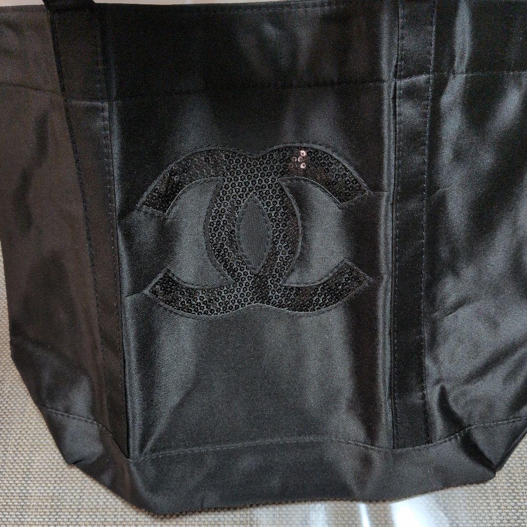「新品」CHANEL コスメ ノベルティ トートバッグ 黒　黒ロゴ　非売品