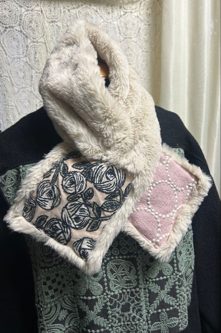 専用51228Aミナペルホネンハンドメイド差し込みマフラー