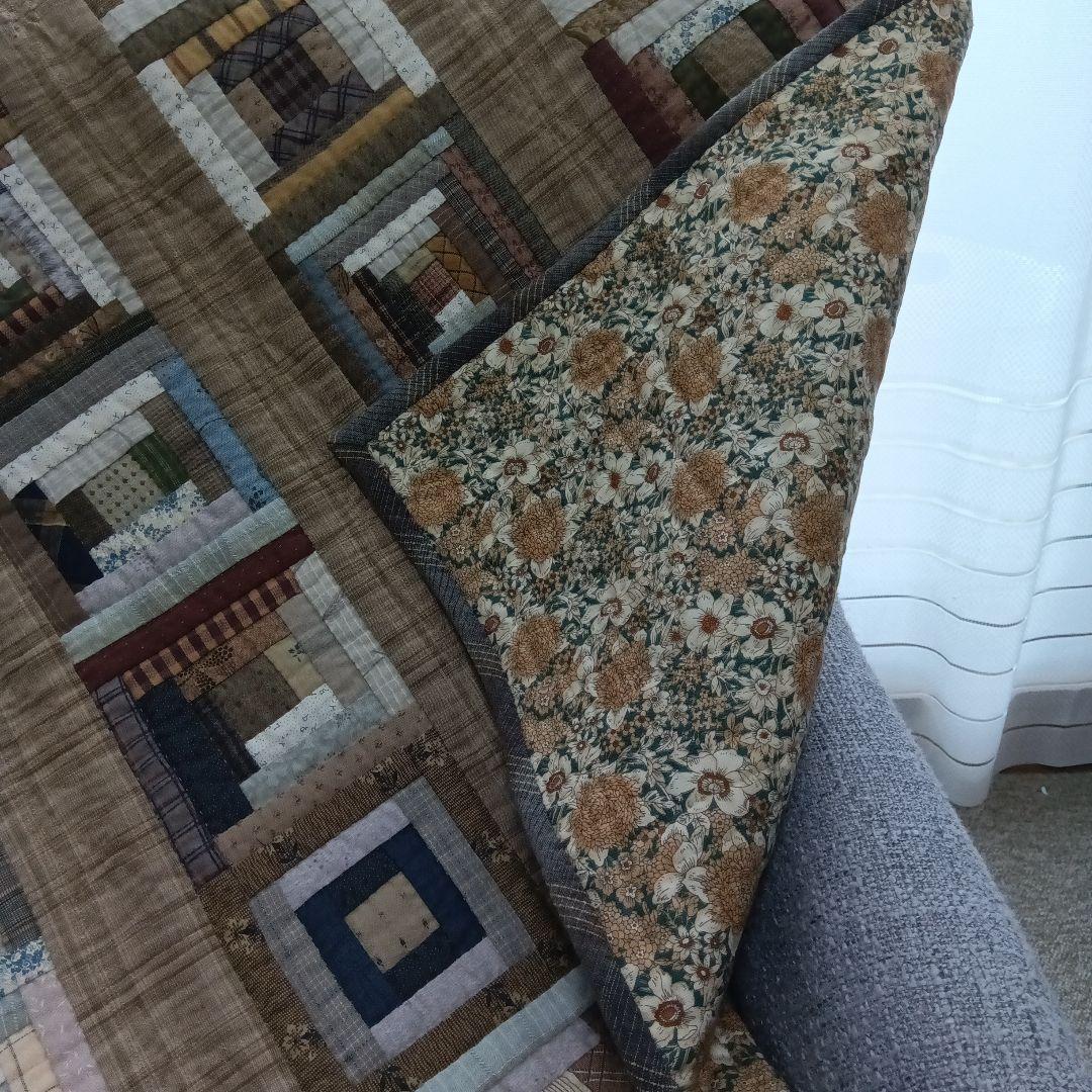 ログキャビンのパッチワークキルト(小)