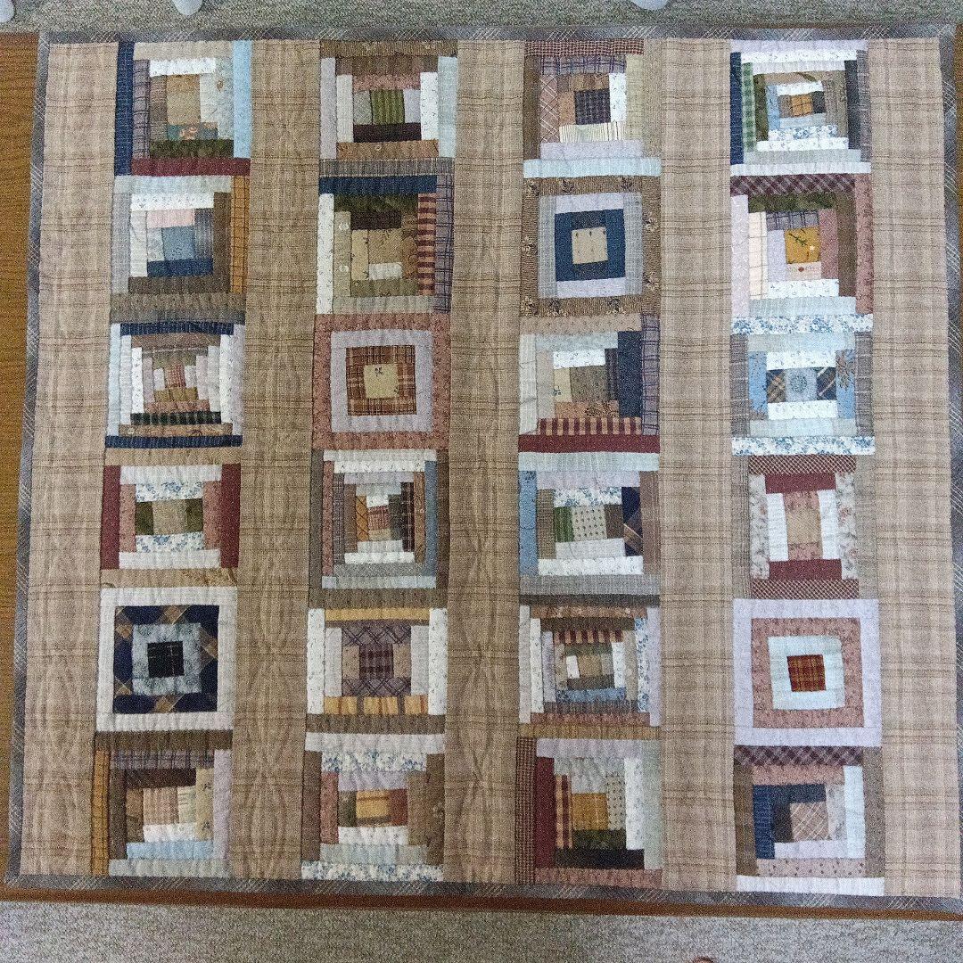 ログキャビンのパッチワークキルト(小)