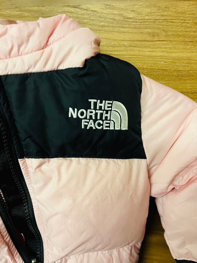 ぷーこさん専用　日本未入荷The North Face フード付き12-18