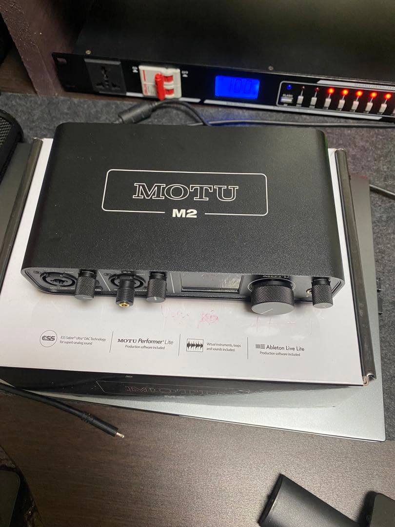 MOTU M2 オーディオインターフェイス