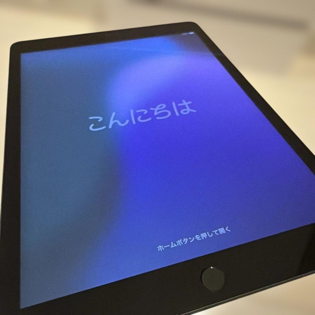 iPad 本体 第8世代