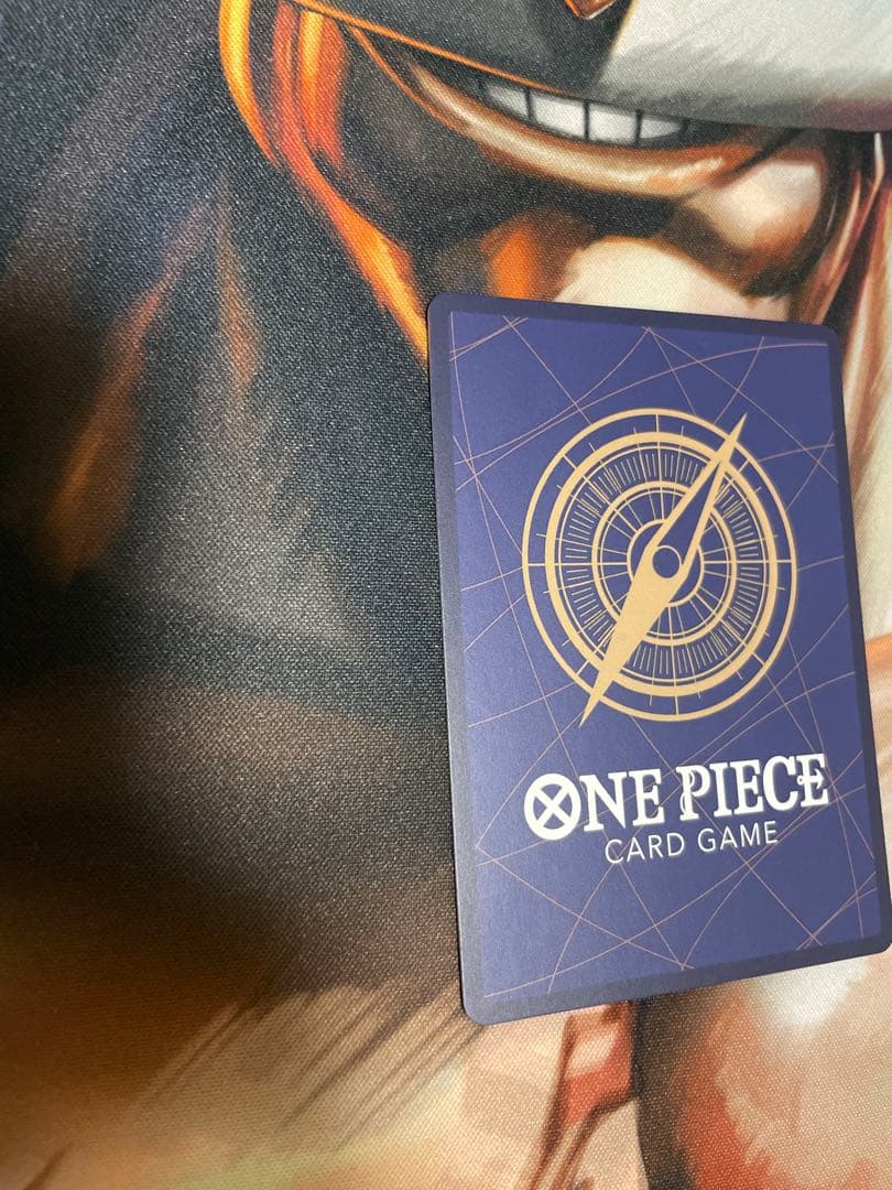 ワンピースカード手配書　バギーティーチ黒ひげ　SPパラレル新たなる皇帝